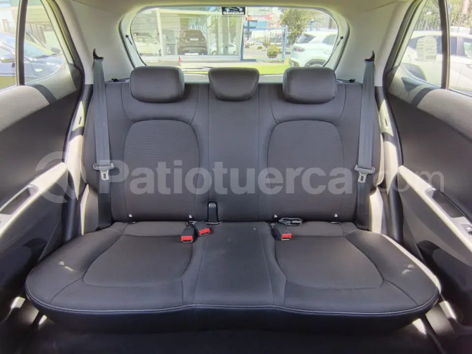 Foto 16 de Hyundai Grand I10 HB