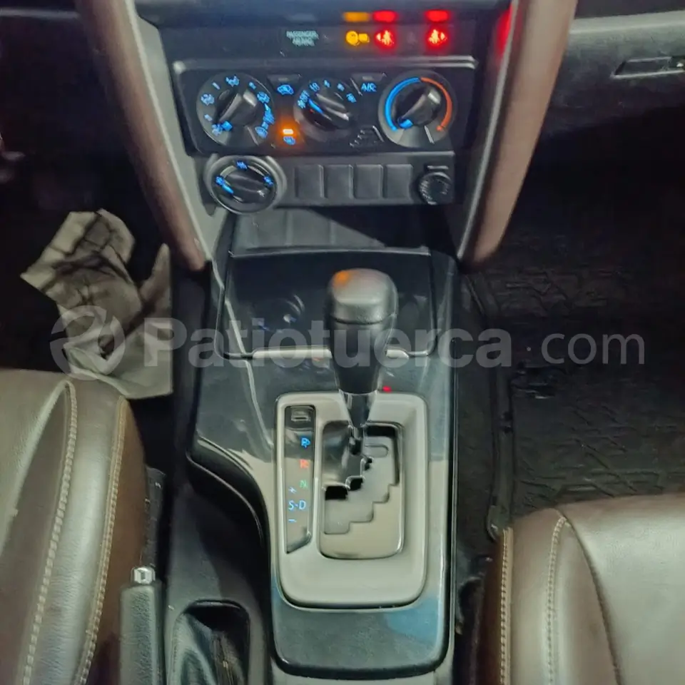 Foto 5 de Toyota Fortuner 2.7