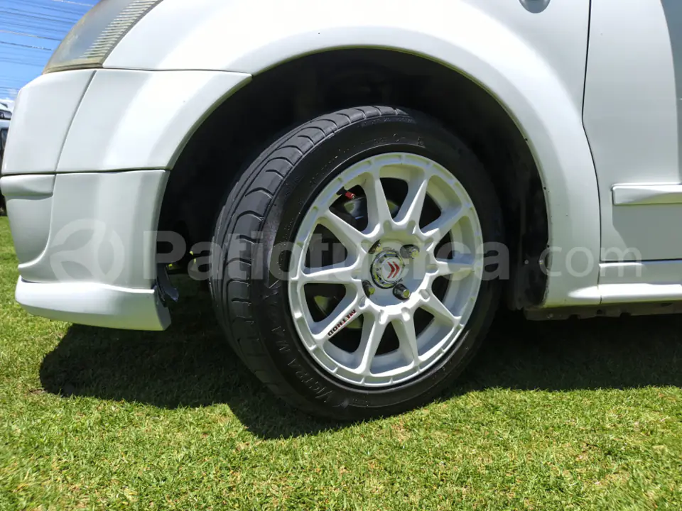 Foto 18 de Citroen C2