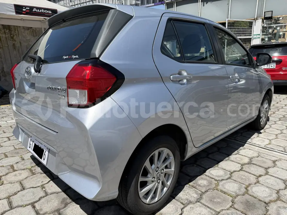 Foto 4 de Toyota Agya