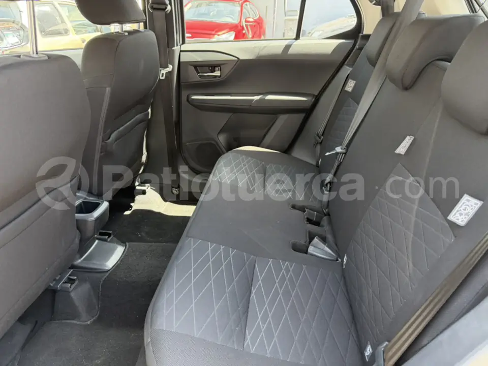 Foto 7 de Toyota Agya