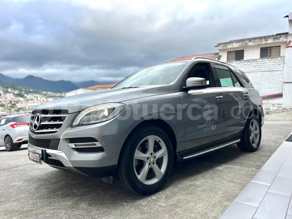 Foto 5 de Mercedes Benz ML 400 4Matic