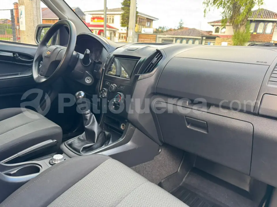 Foto 15 de Chevrolet D-Max 4x4 CD