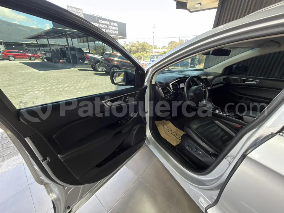 Foto 7 de Ford Edge Sel
