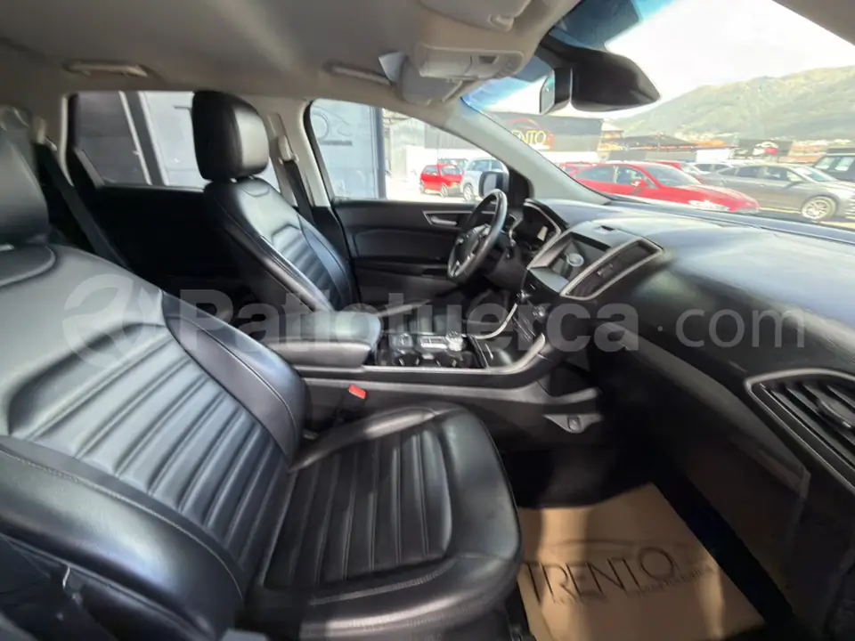 Foto 14 de Ford Edge Sel