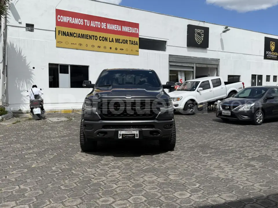 Foto 2 de Dodge RAM 1500