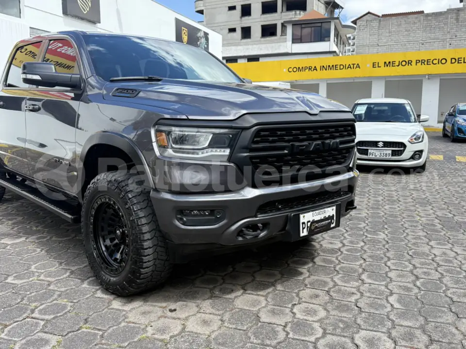 Foto 4 de Dodge RAM 1500