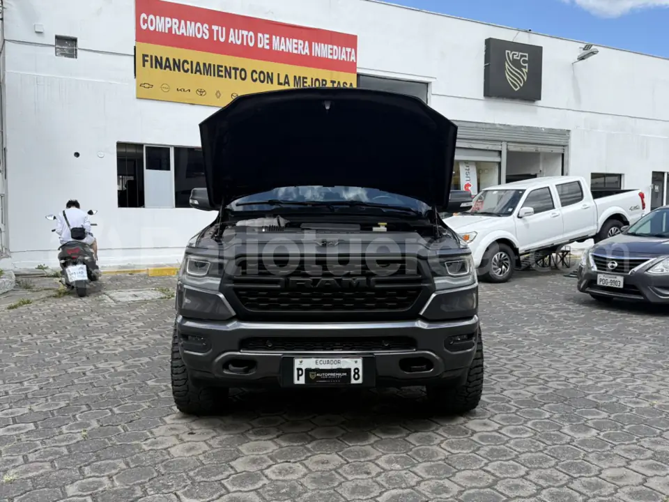 Foto 5 de Dodge RAM 1500