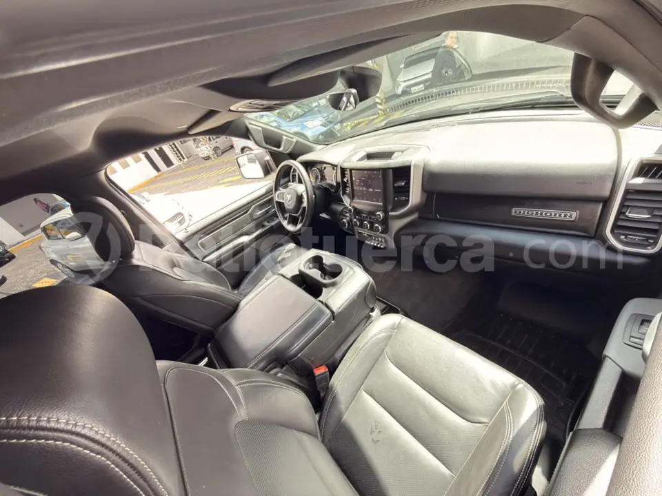 Foto 16 de Dodge RAM 1500