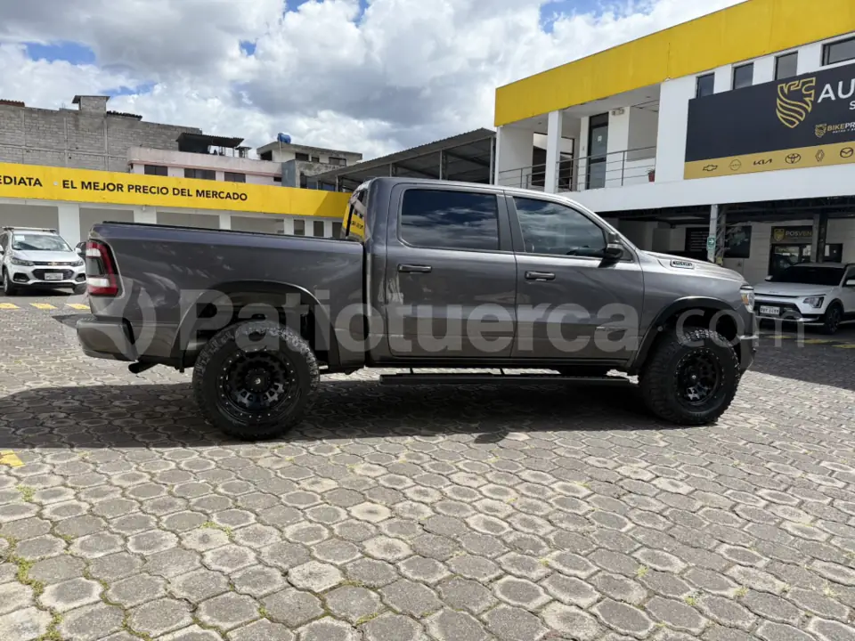 Foto 17 de Dodge RAM 1500