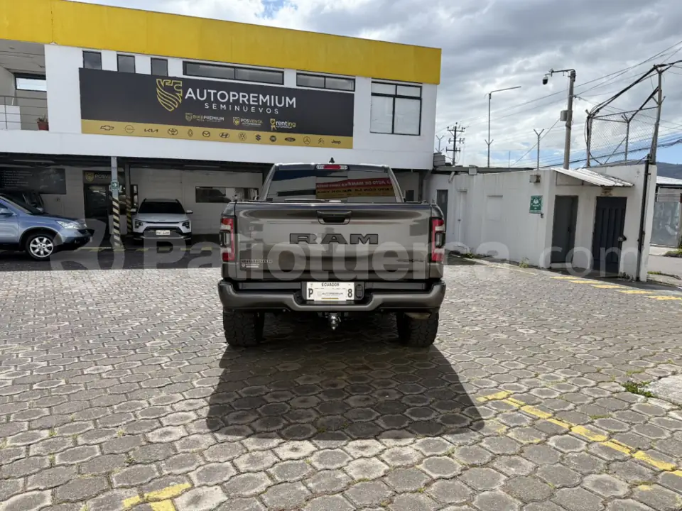 Foto 18 de Dodge RAM 1500