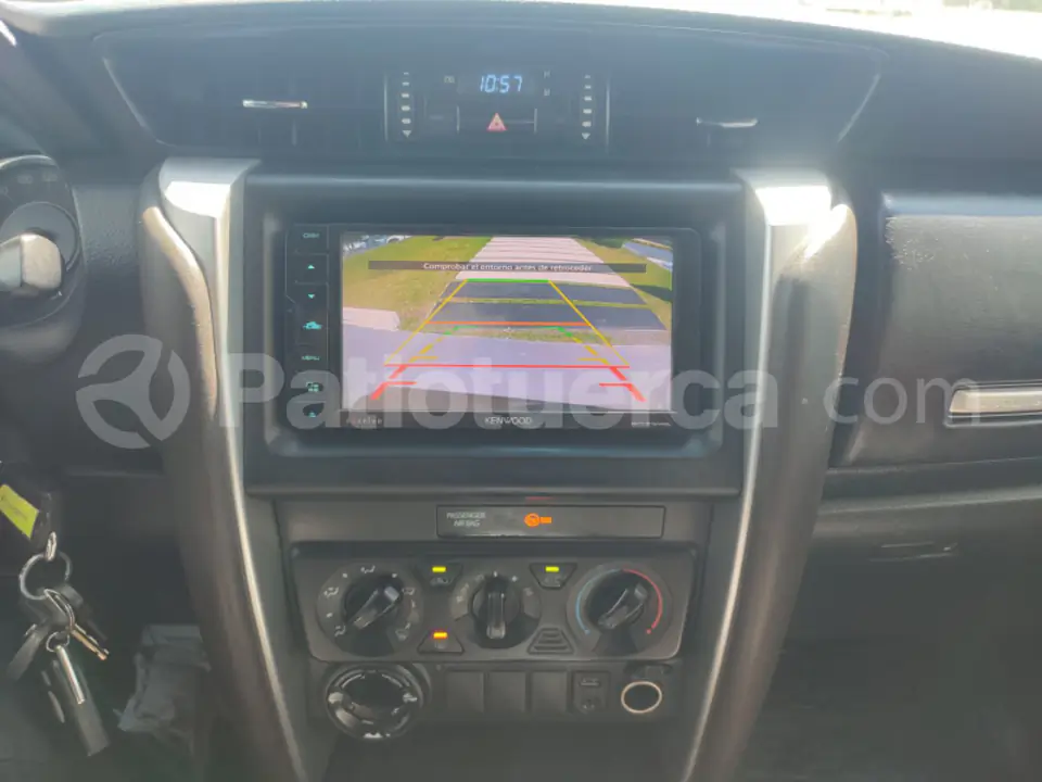 Foto 13 de Toyota New Fortuner