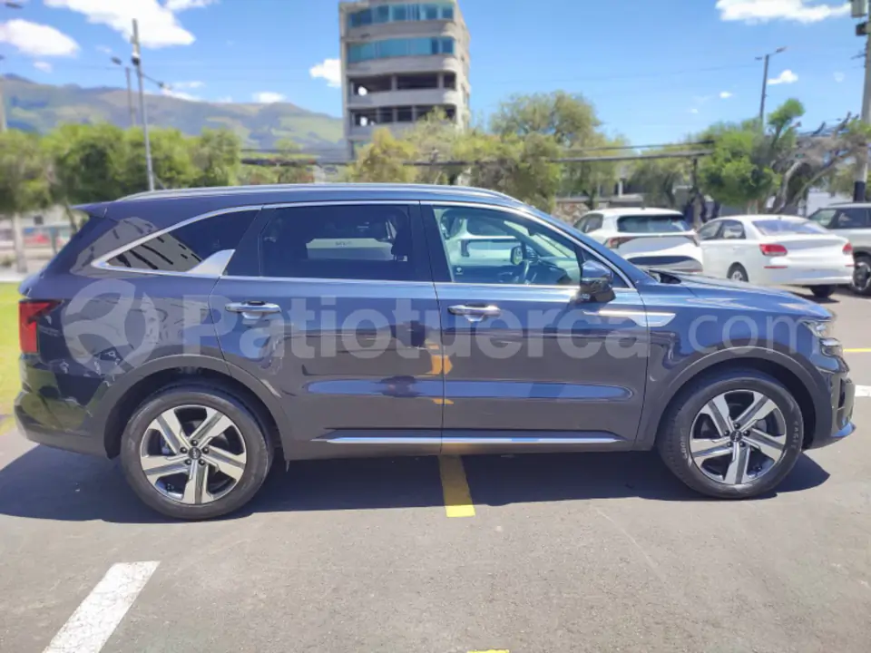 Foto 5 de Kia SORENTO GLS
