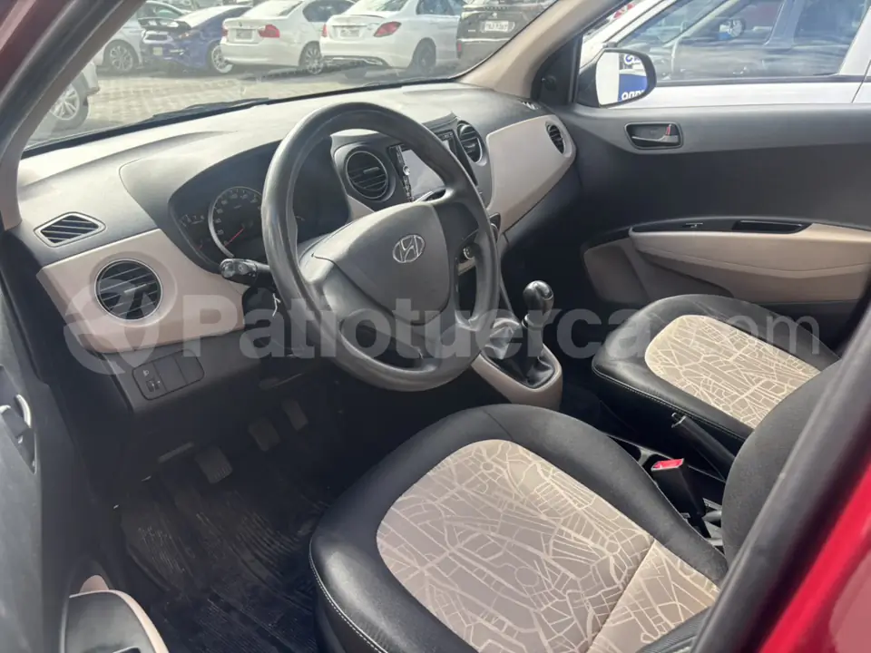 Foto 3 de Hyundai i10