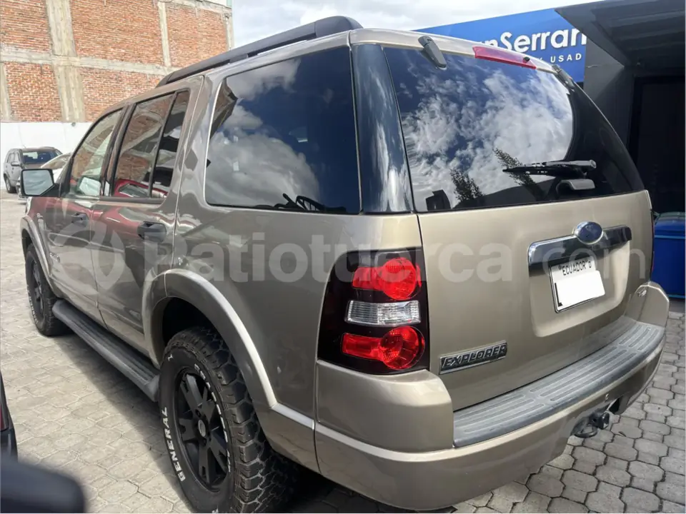 Foto 5 de Ford Explorer