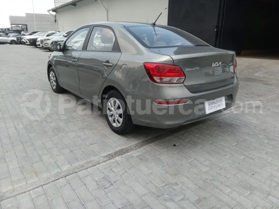 Foto 7 de Kia Soluto