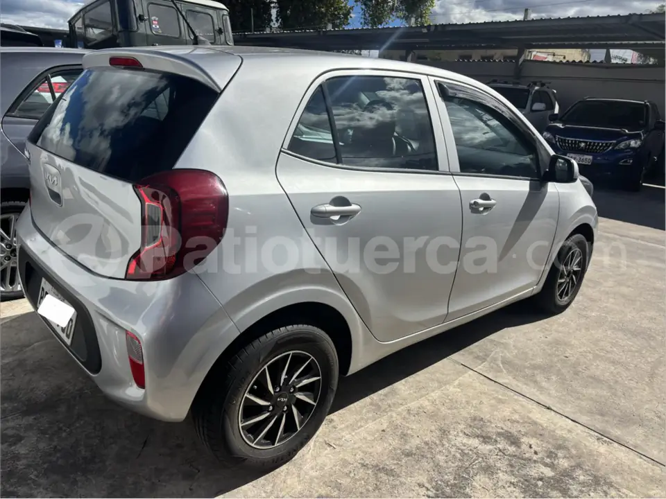Foto 2 de Kia Picanto