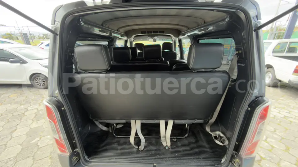 Foto 7 de Lifan LF6420