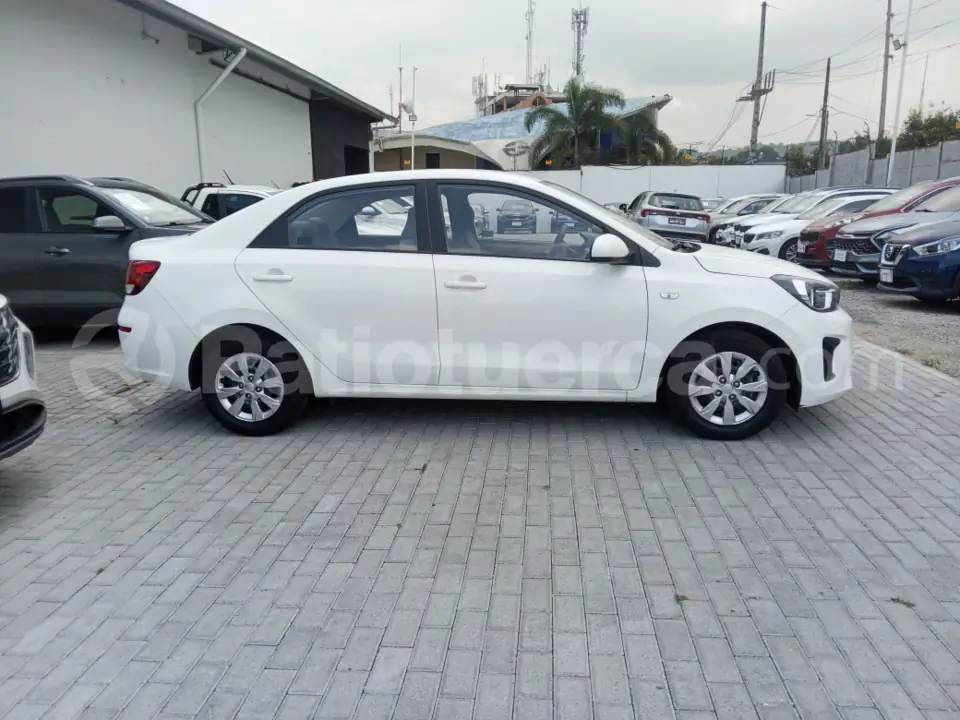 Foto 4 de Kia Soluto