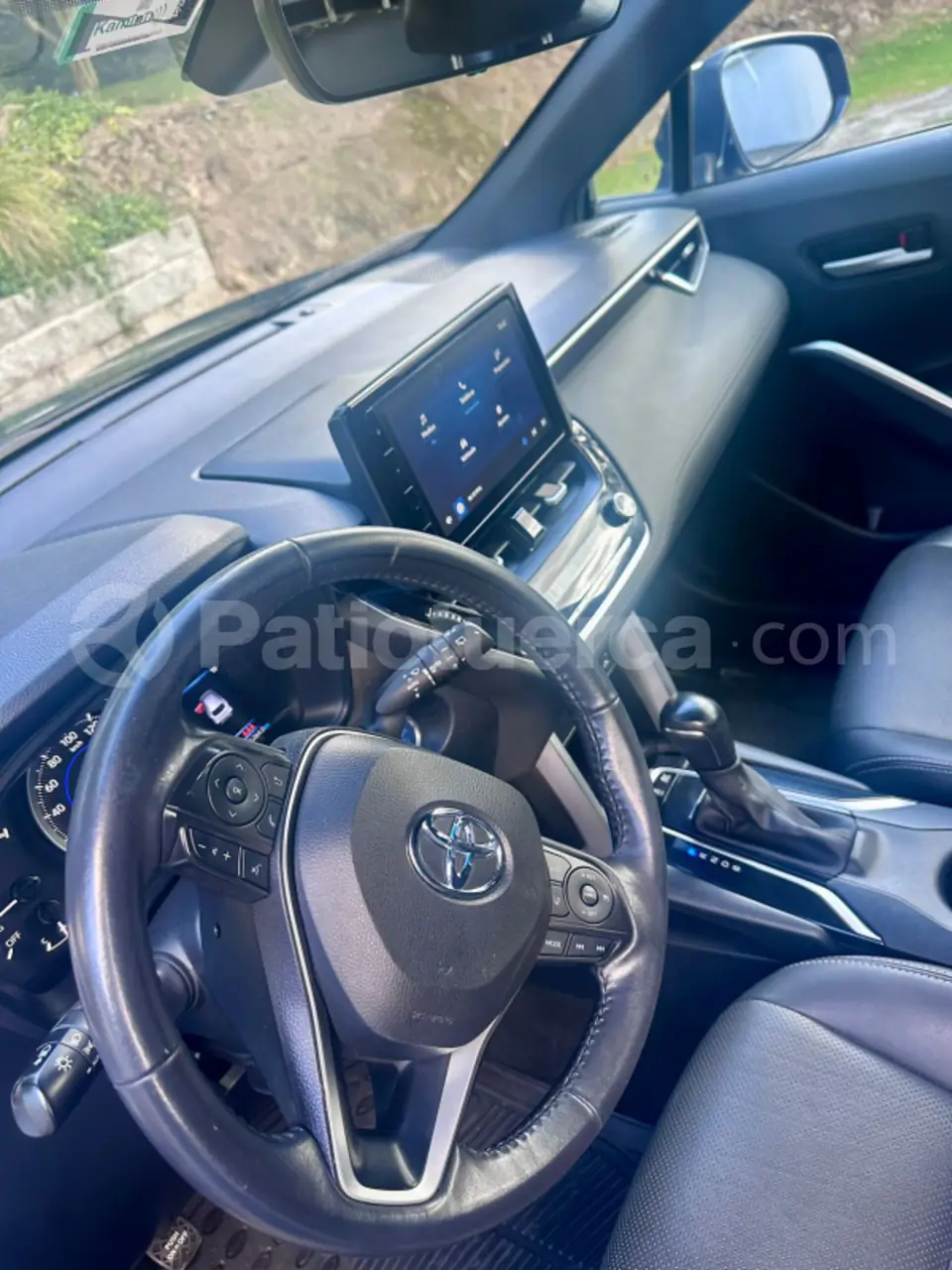 Foto 4 de Toyota Corolla Cross Mid