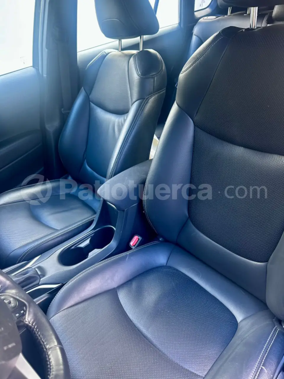 Foto 5 de Toyota Corolla Cross Mid