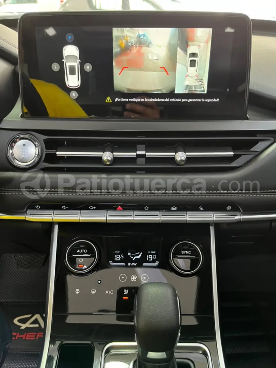 Foto 28 de Chery TIGGO 8 LUXURY