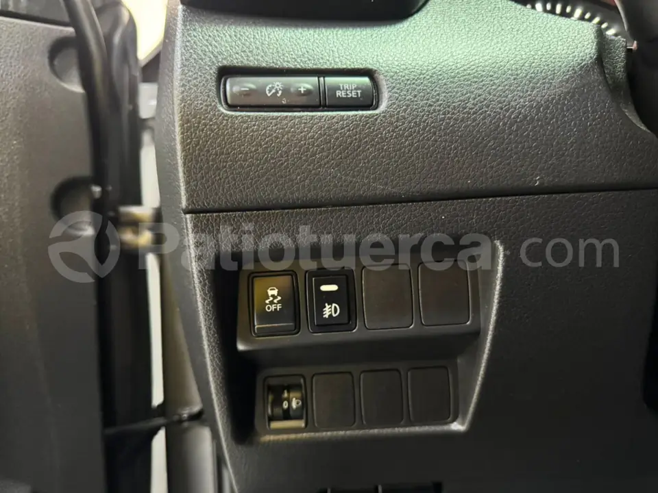 Foto 12 de Nissan X-Trail Sense 2 Row