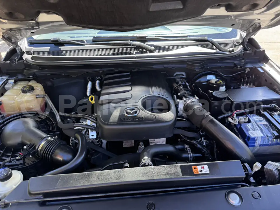 Foto 15 de Mazda BT-50 4x4