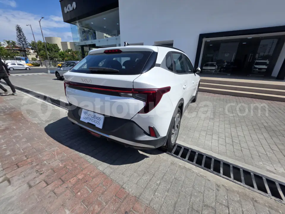 Foto 5 de Kia K3 CROSS