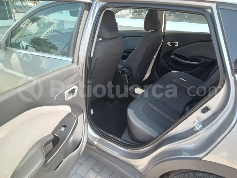 Foto 10 de Kia K3 CROSS