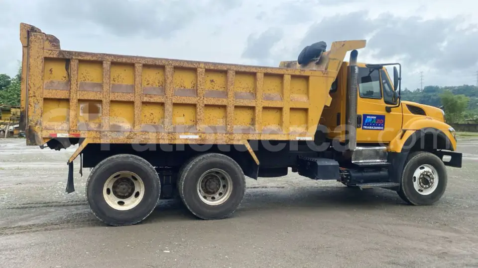 Foto 3 de International 7600 Workstar