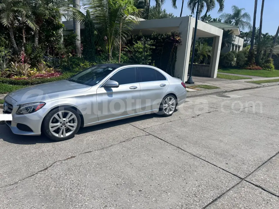 Foto 2 de Mercedes Benz C300