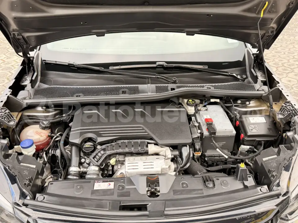 Foto 6 de Peugeot 2008 GT