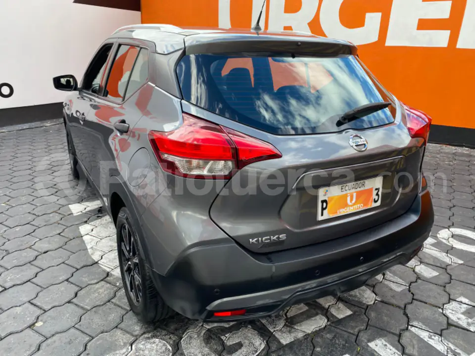 Foto 7 de Nissan Kicks Drive