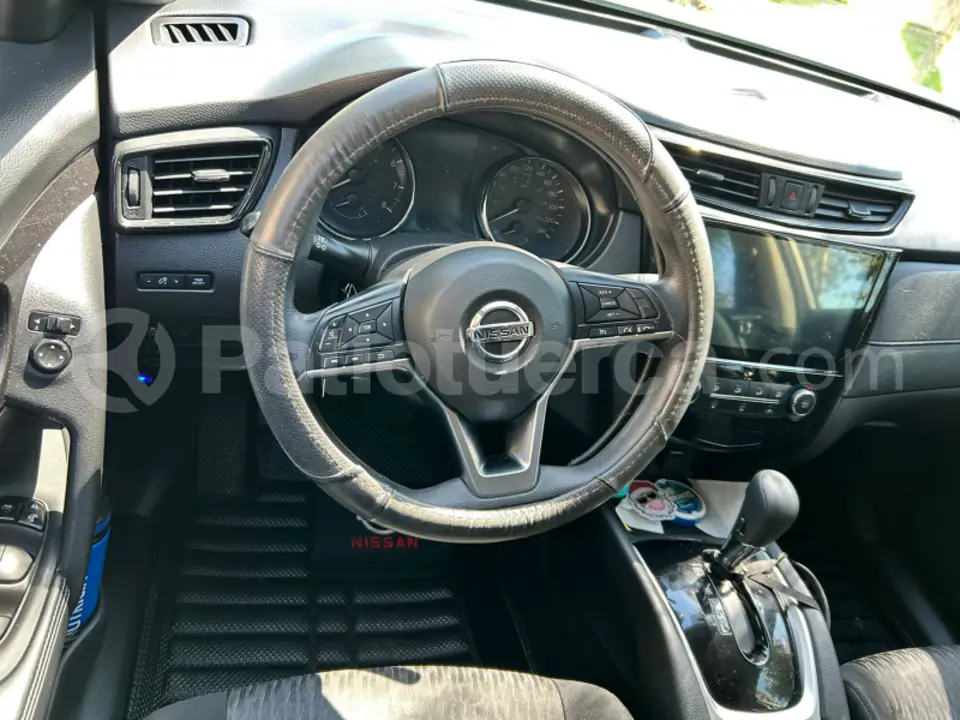 Foto 3 de Nissan xtrail  Advance