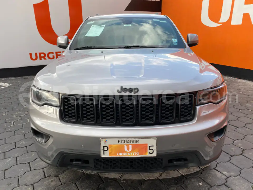 Foto 1 de Jeep Grand Cherokee Laredo