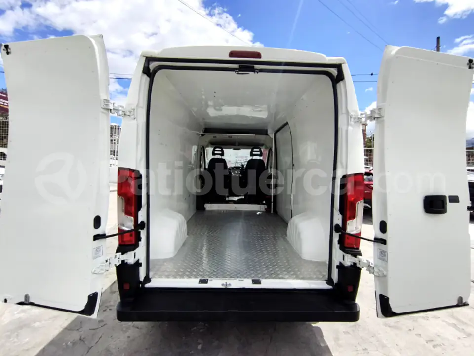 Foto 9 de Citroen JUMPER L2H2