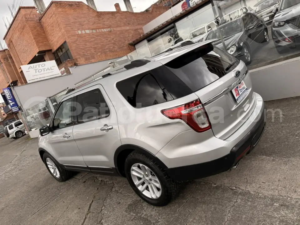 Foto 6 de Ford Explorer XLT