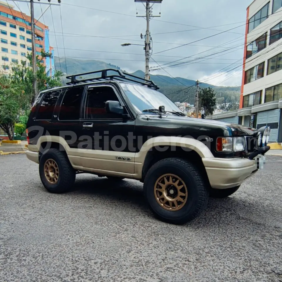 Foto 4 de Chevrolet Trooper 5P