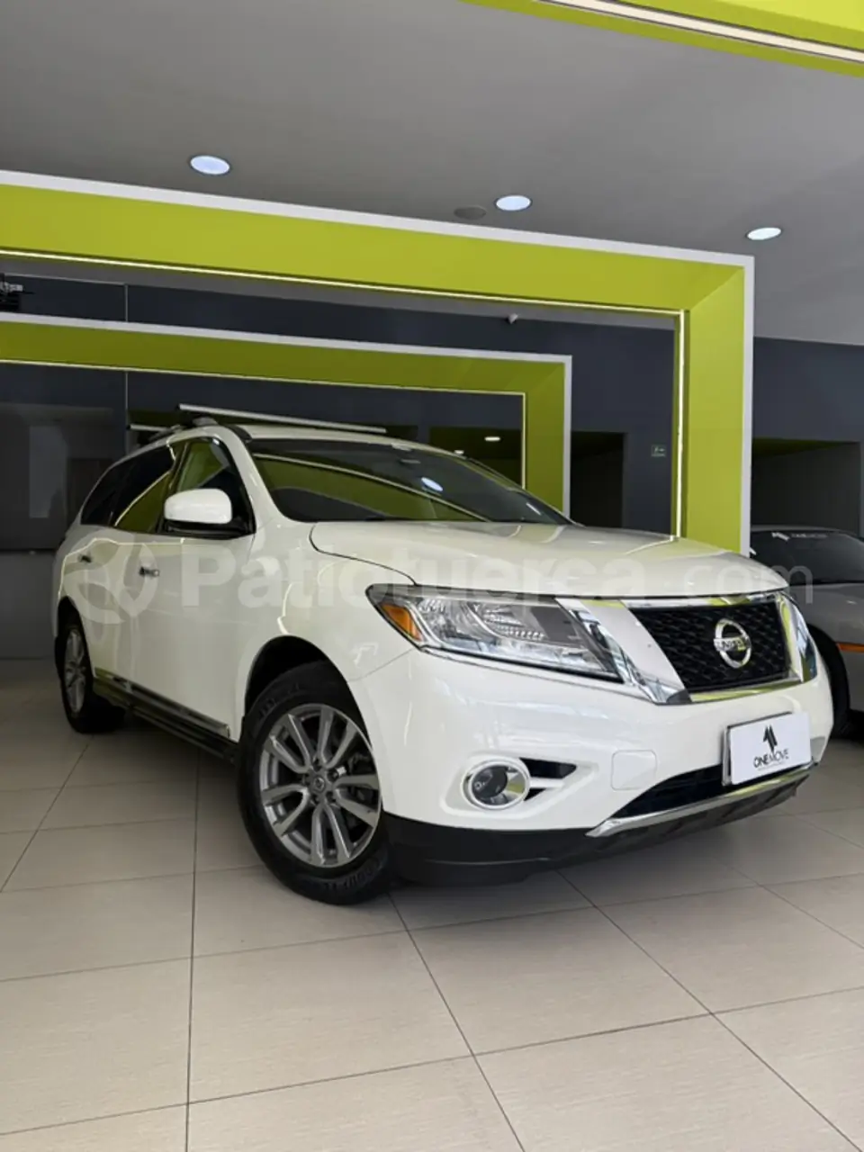 Foto 1 de Nissan Pathfinder