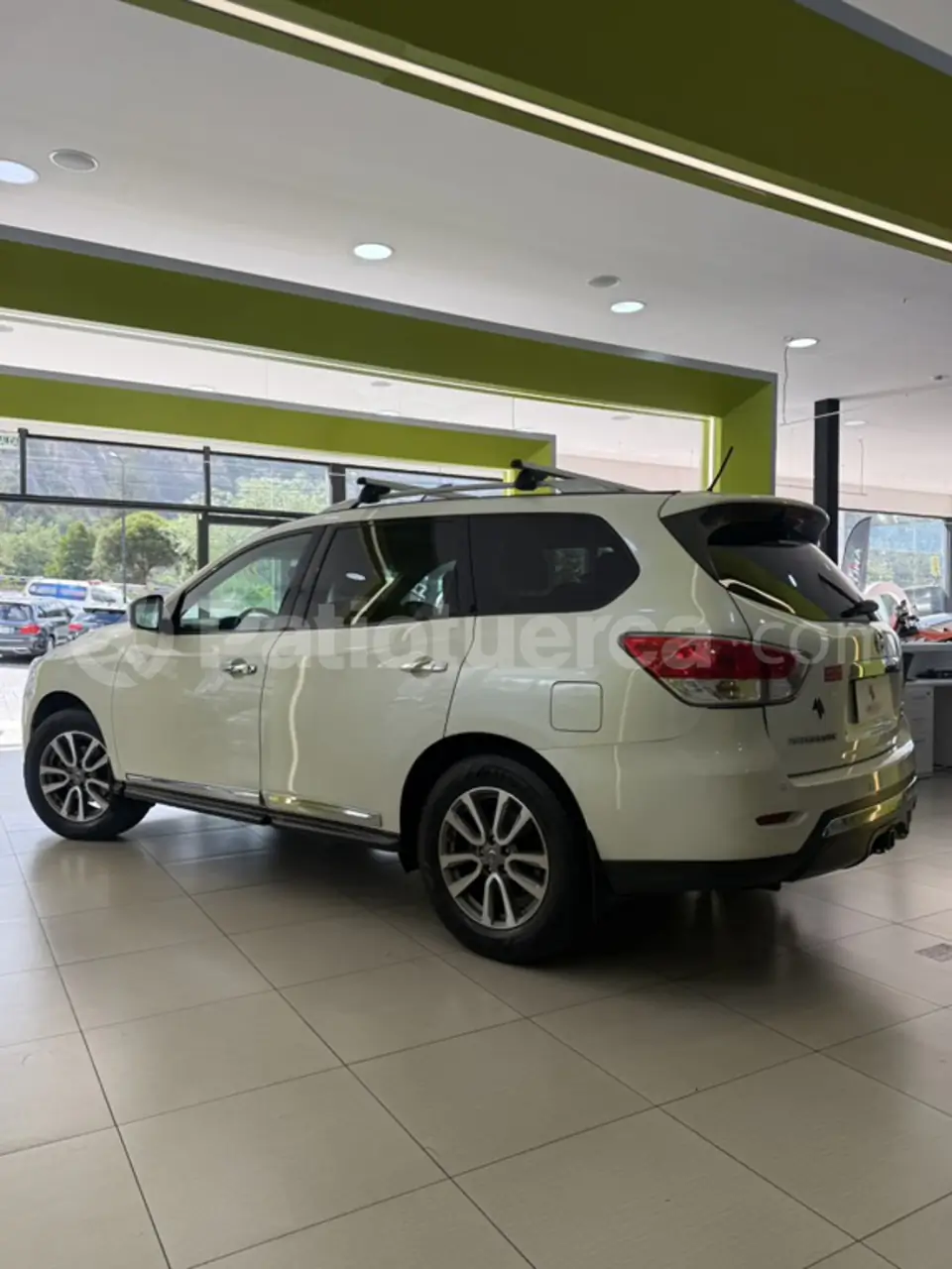 Foto 2 de Nissan Pathfinder