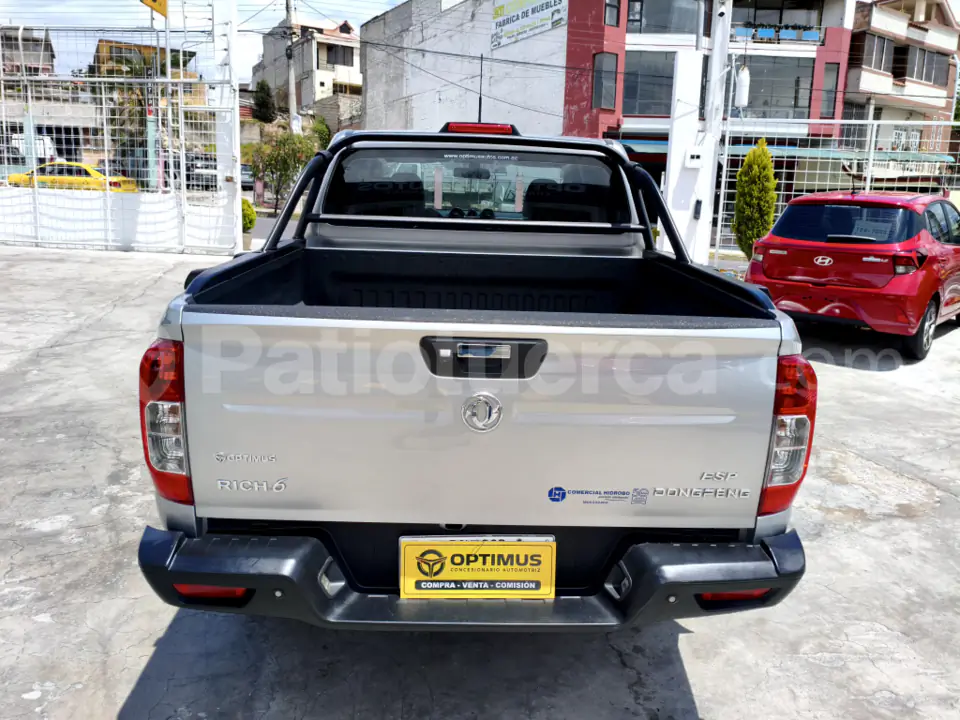 Foto 13 de DongFeng RICH 6