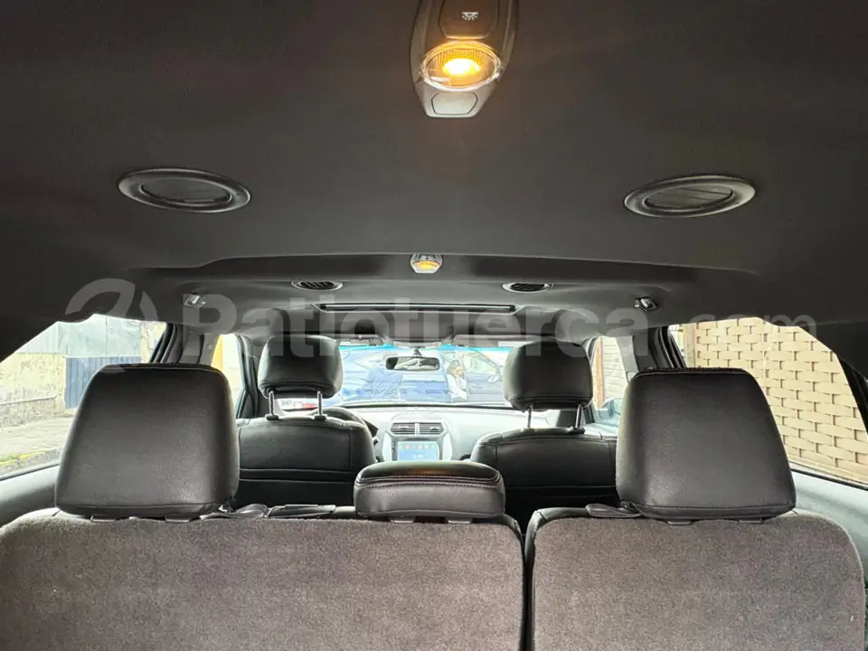 Foto 8 de Ford Explorer XLT