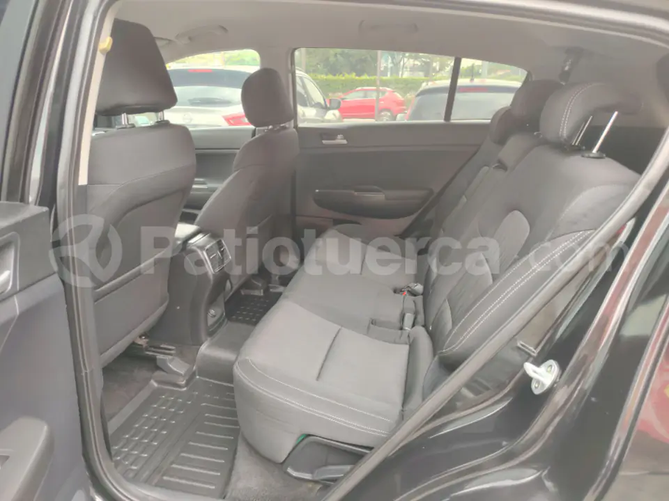 Foto 7 de Kia Sportage GT
