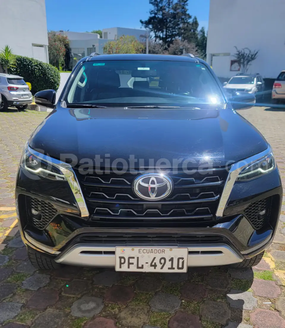 Foto 5 de Toyota Fortuner 4.0