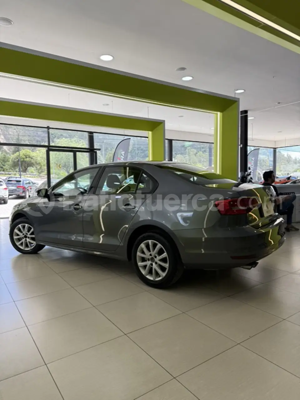 Foto 2 de Volkswagen Jetta