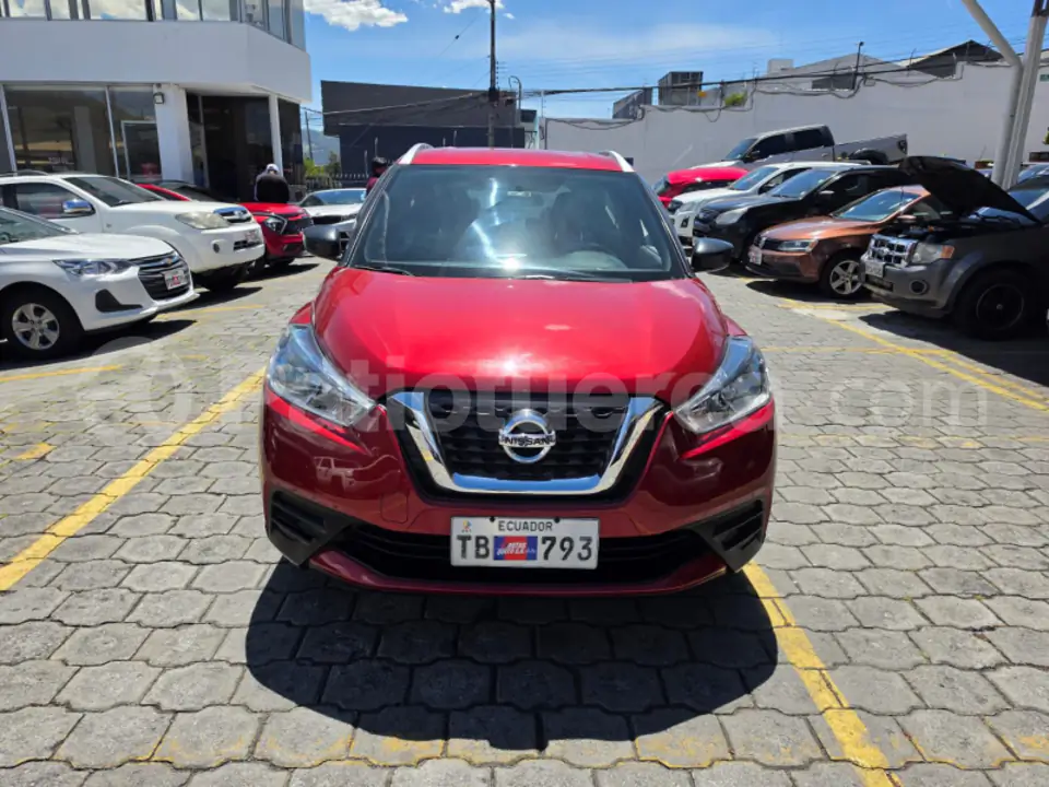 Foto 2 de Nissan Kicks Drive