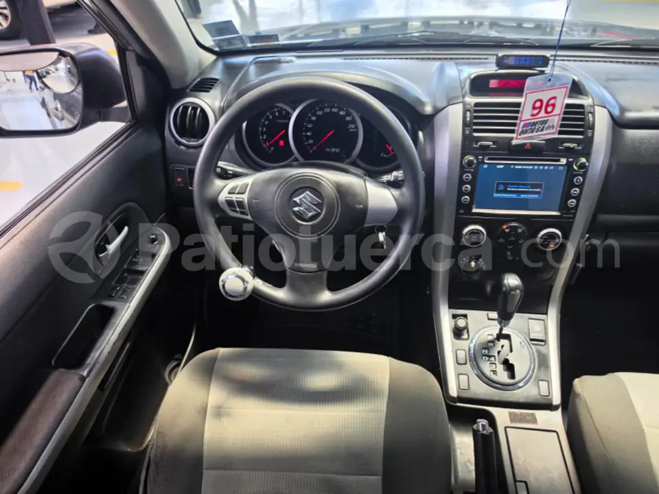 Foto 8 de Chevrolet Grand Vitara SZ