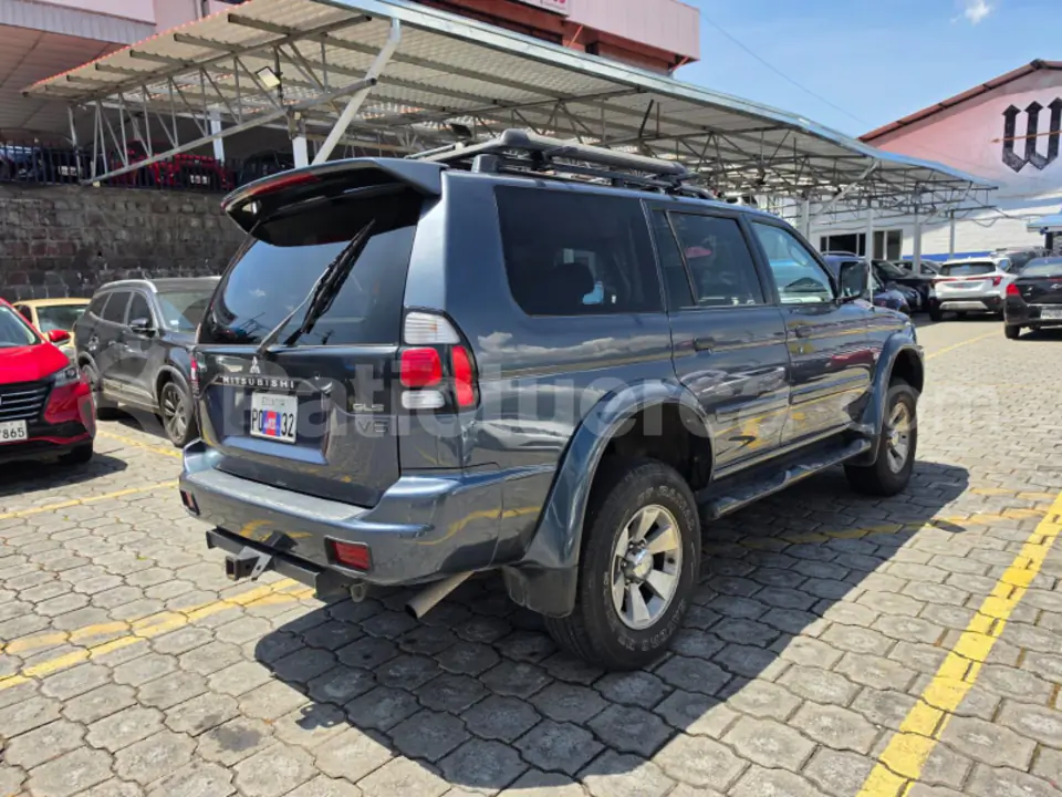Foto 4 de Mitsubishi Montero 5P