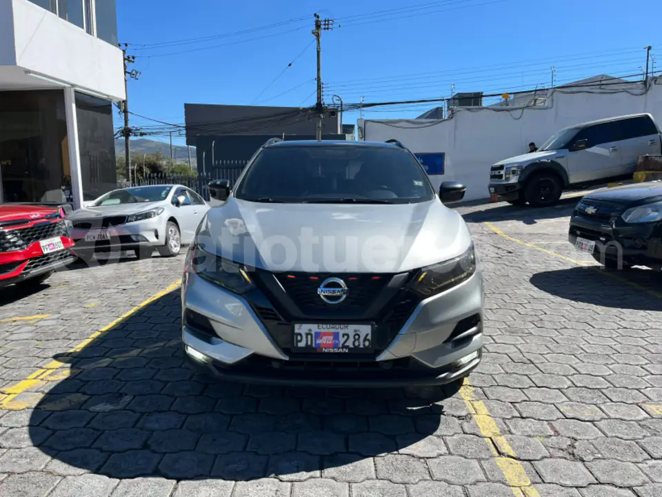 Foto 2 de Nissan Qashqai sense